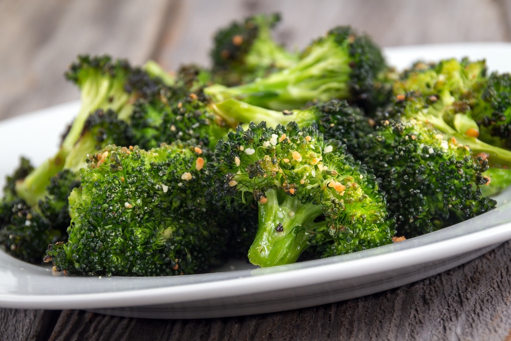 Baked,Roasted,Garlic,Parmesan,And,Olive,Oil,Broccoli,Side,Dish