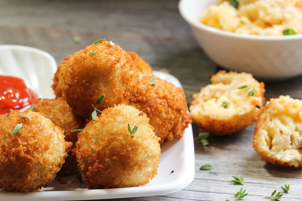 Fried Mac and Cheese Balls