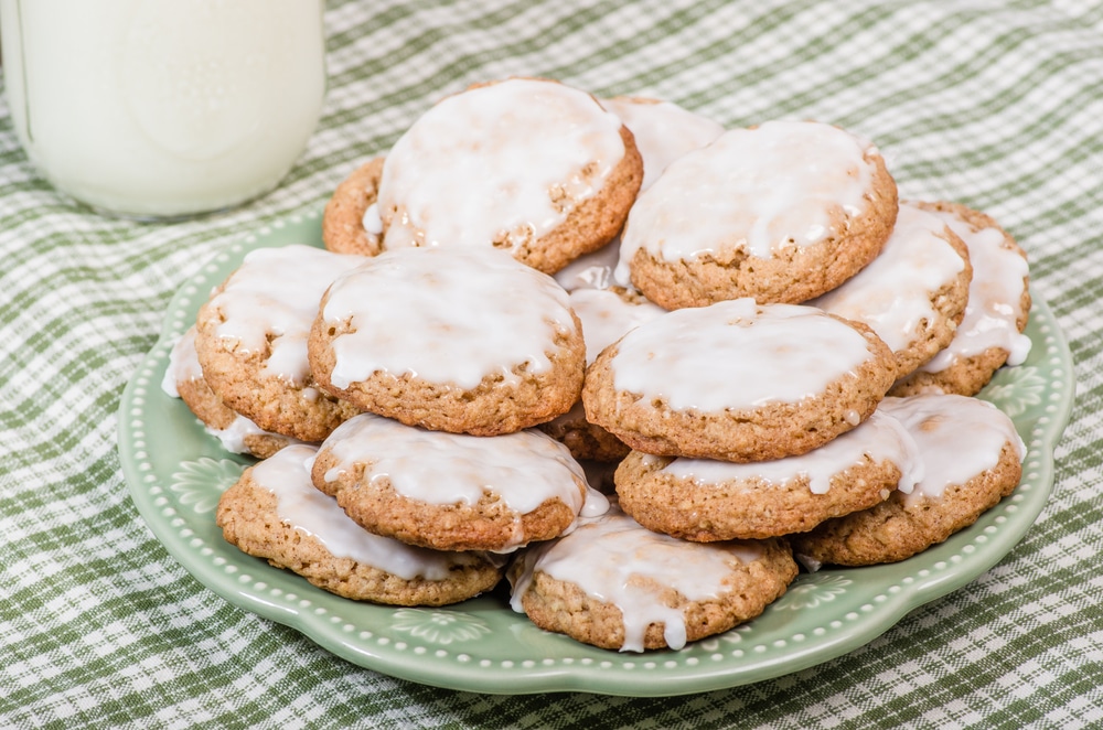 Iced Oatmeal Cookies