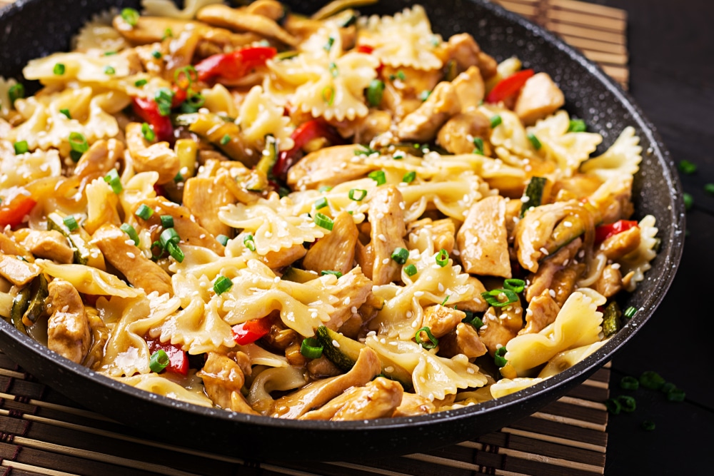 Stir Fry Chicken with Farfalle